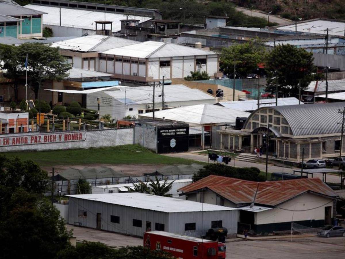 Reos vendían hasta por L300 mil las celdas a otros convictos en la cárcel de Támara Reos vendían hasta por L300 mil las celdas a otros convictos en la cárcel de Támara