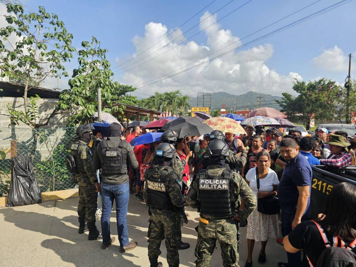 Enormes filas e incertidumbre: hondureños víctimas de Koriun intentan recuperar su dinero