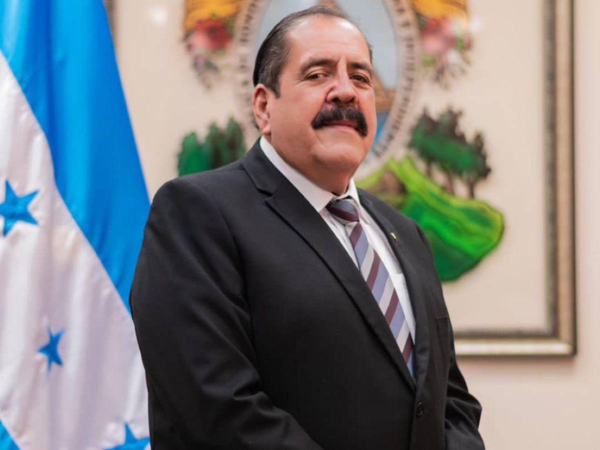 Revelan el tipo de cáncer de Carlos Zelaya: “El pronóstico es malo, no es alentador”