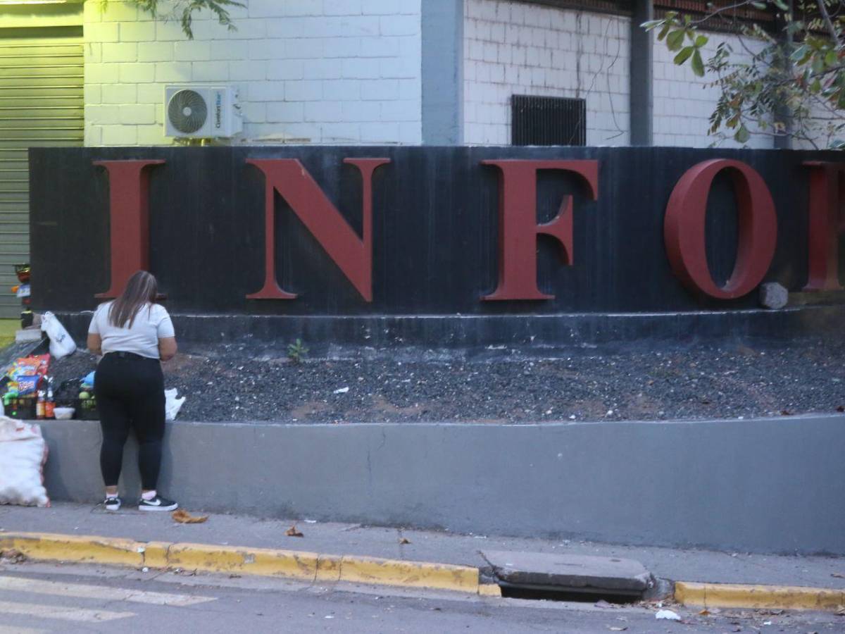 Continúan tomadas las instalaciones del INFOP, por séptimo día Continúan tomadas las instalaciones del INFOP, por séptimo día