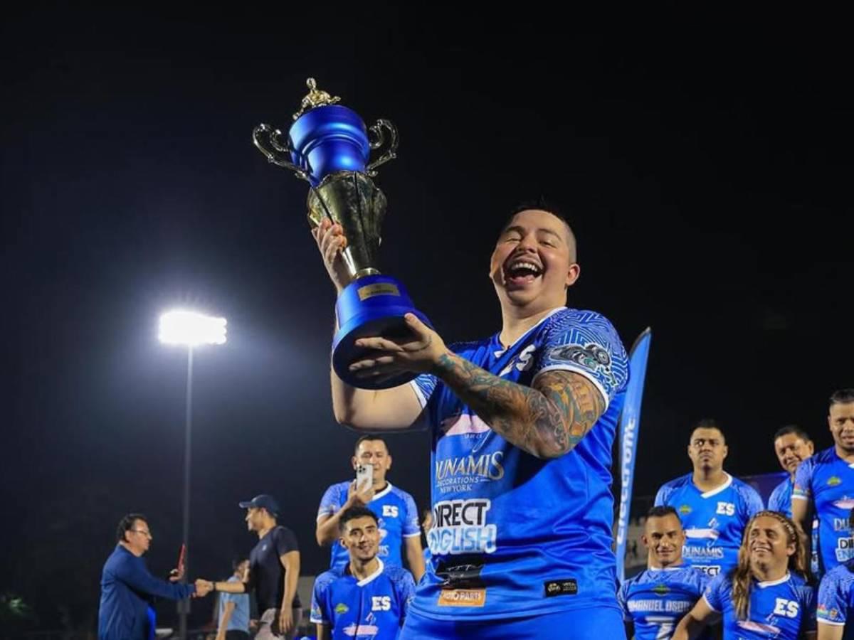 Tiktoker dejaría selección de El Salvador y para unirse a Honduras ¡La respuesta de Surpremo!