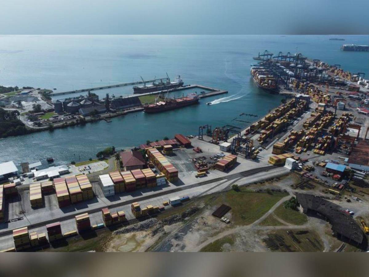 ¿Cómo funciona el Canal de Panamá y por qué es importante para Trump?