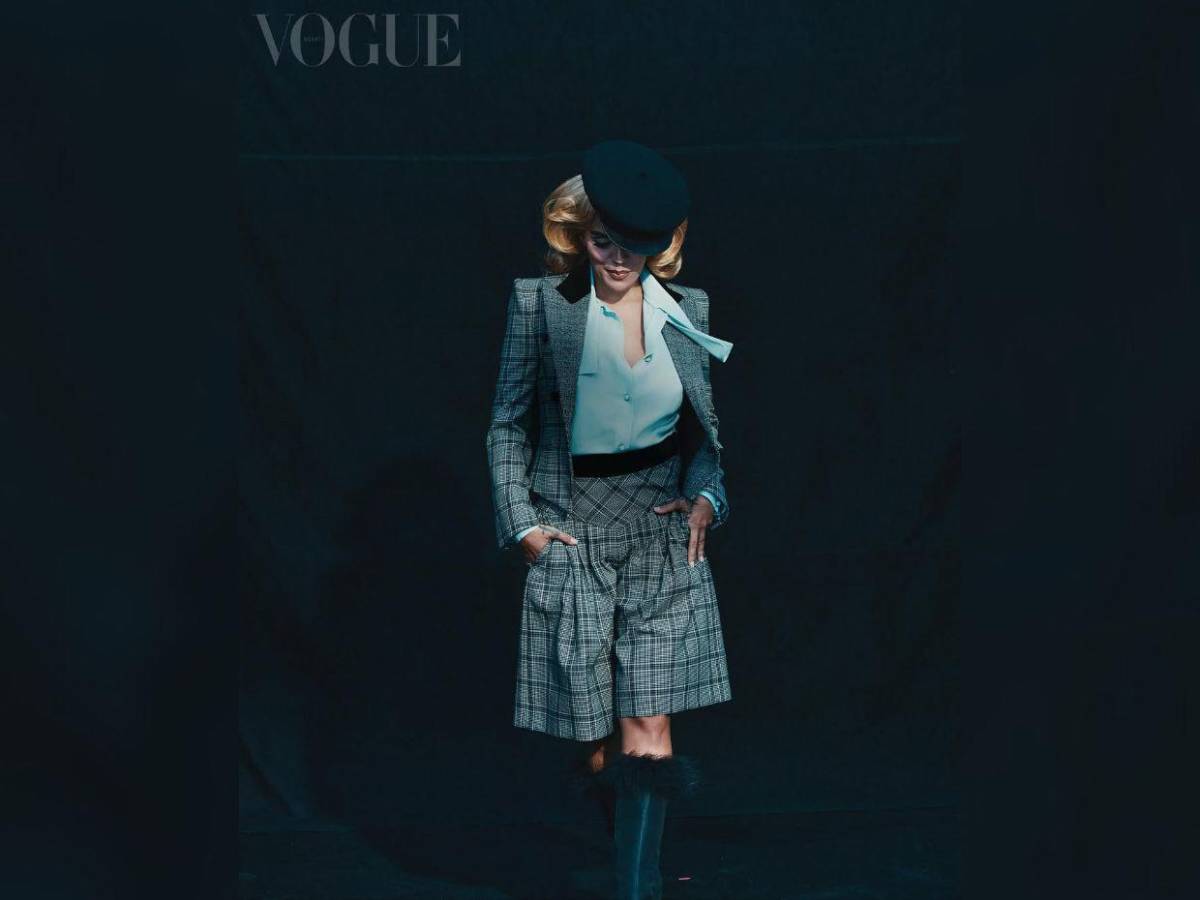 Una Karol G de otro tiempo conquista la portada de Vogue