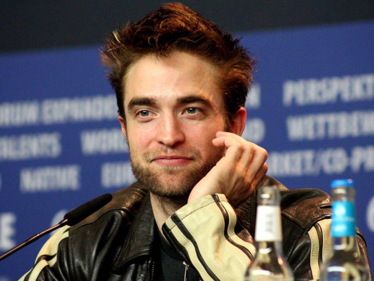 El insólito miedo de Robert Pattinson que lo llevó a pasar una noche con cuchillos