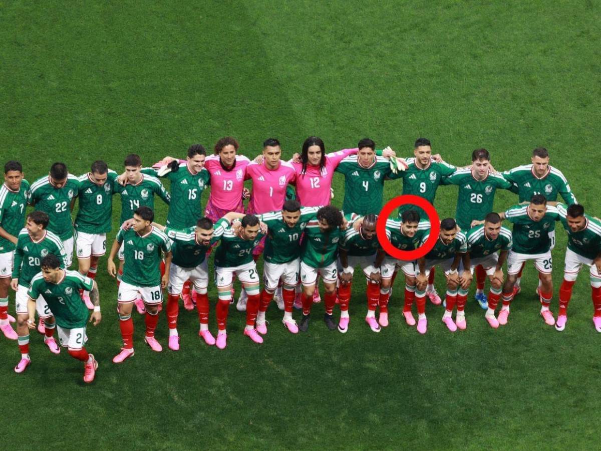 ¡En menos de una semana! Gilberto Mora pasó de jugar el Mundial 2026 a graduarse del colegio