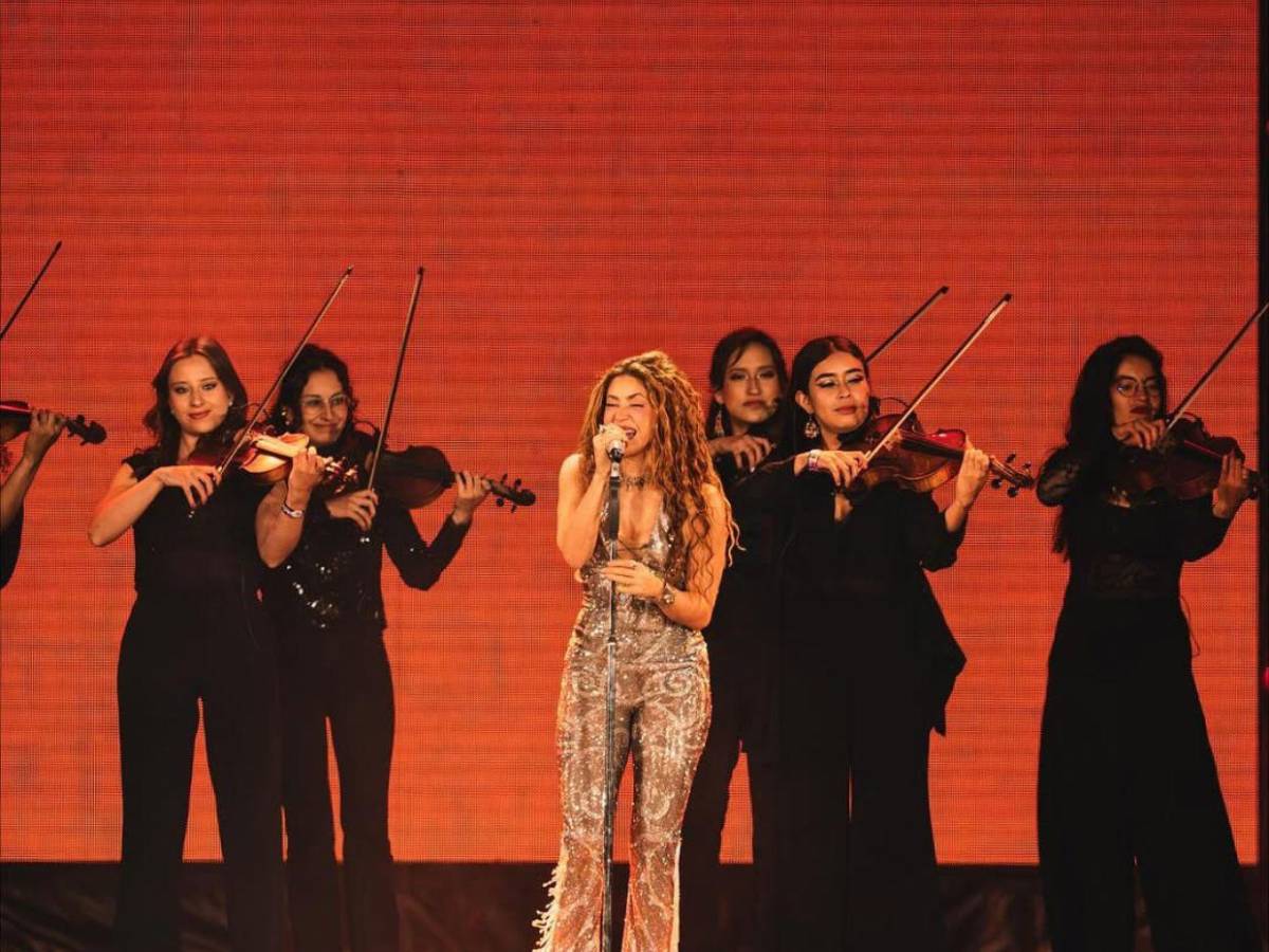 Shakira es nominada por primera vez al Salón de la Fama del  Rock & Roll