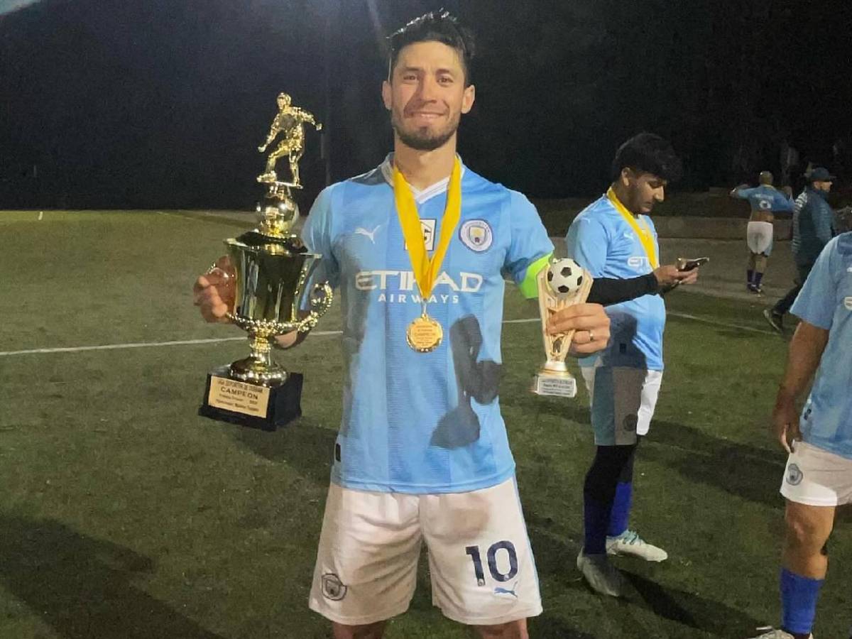 De jugar en Motagua a trabajar en construcción en EE UU: La nueva vida de Esdras Padilla