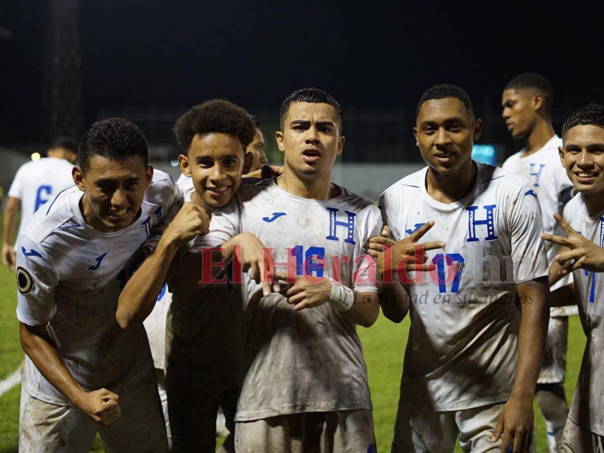 Honduras sella su pase a octavos de final tras golear 5-0 a Jamaica