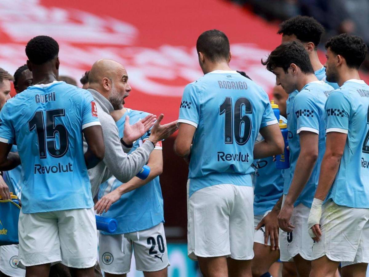 ¡Increíble motivo! Chelsea estudia denunciar al City si se confirma la salida de Guardiola
