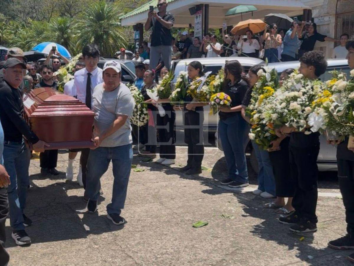 Despedirte duele: El último y doloroso adiós de Víctor Fiallos, director asesinado en Cofradía