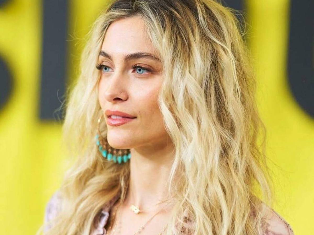 Paris Jackson muestra los daños que el consumo de drogas dejó en su nariz