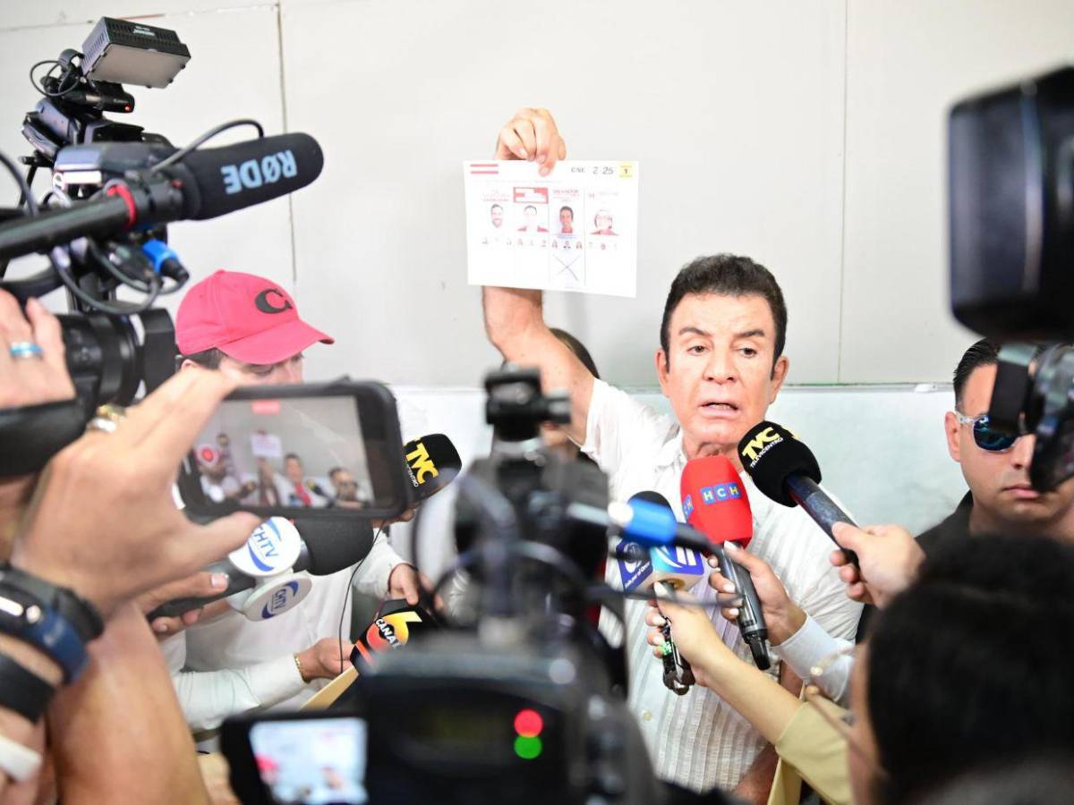 ¿Acertará? Mhoni Vidente predice quién ganará las elecciones en Honduras