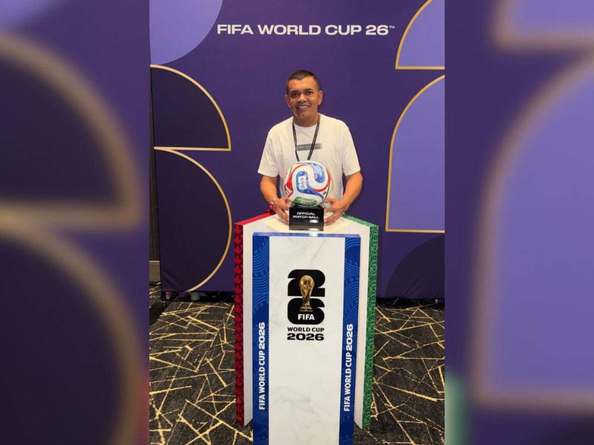 Amado Guevara dijo presente en el España vs Arabia Saudita junto a toda su familia