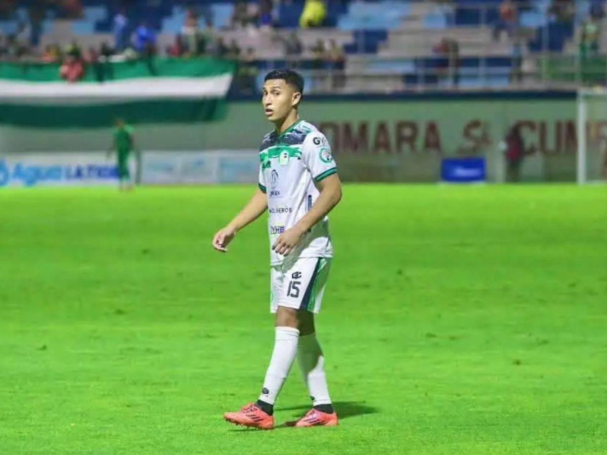 Fichajes: Deybi Flores interesa en Argentina y Dereck Moncada al Barcelona SC, futuro de Alberth Elis