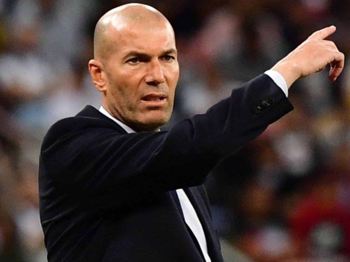 Zinedine Zidane vuelve a ser opción para dirigir al Real Madrid