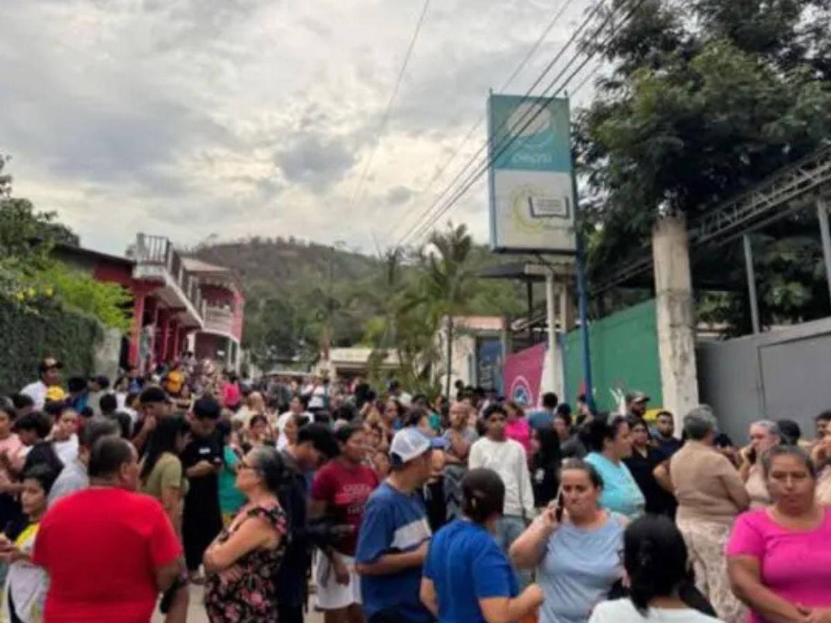 Despedirte duele: El último y doloroso adiós de Víctor Fiallos, director asesinado en Cofradía