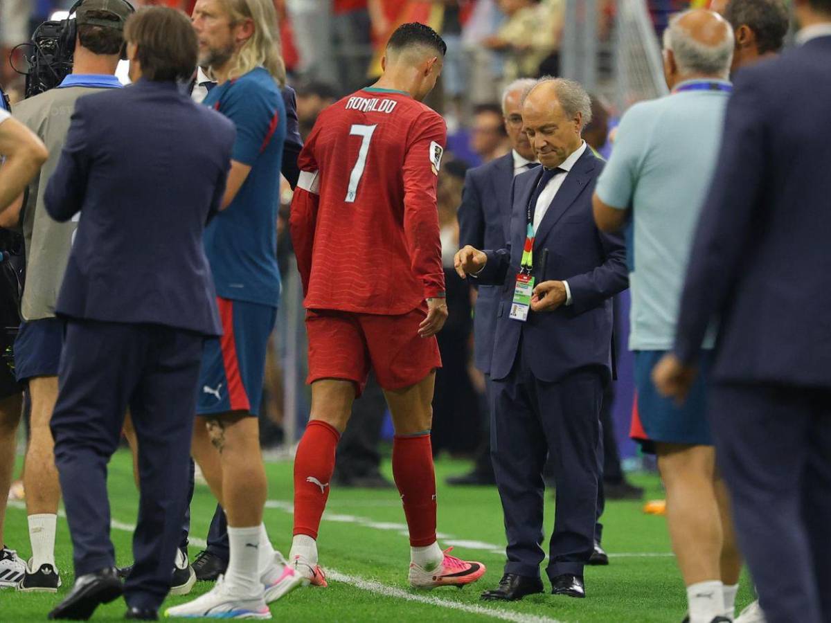 Cristiano Ronaldo se quiebra tras eliminación de Portugal y recibe detallazo de Lamine Yamal