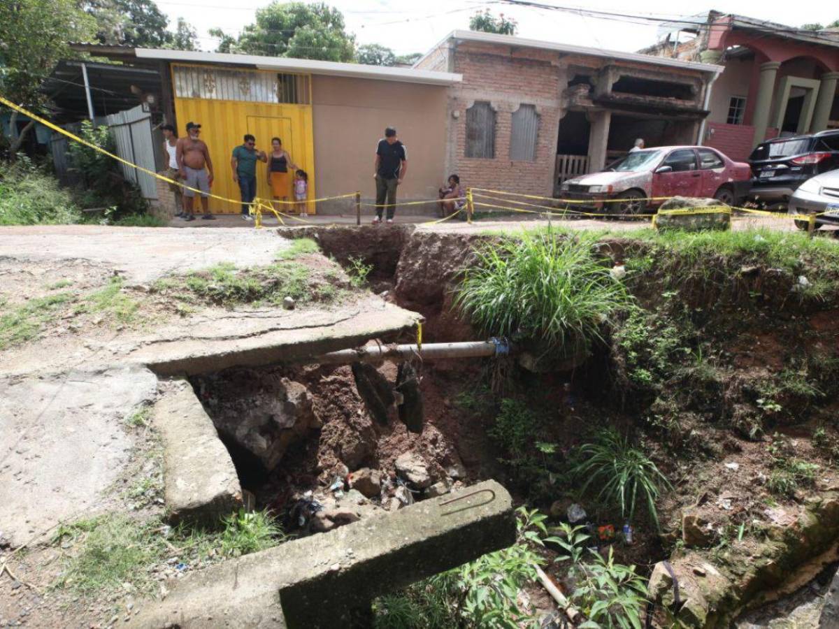 Colapsos y deslizamientos dejan estragos en el Distrito Central tras intensas lluvias