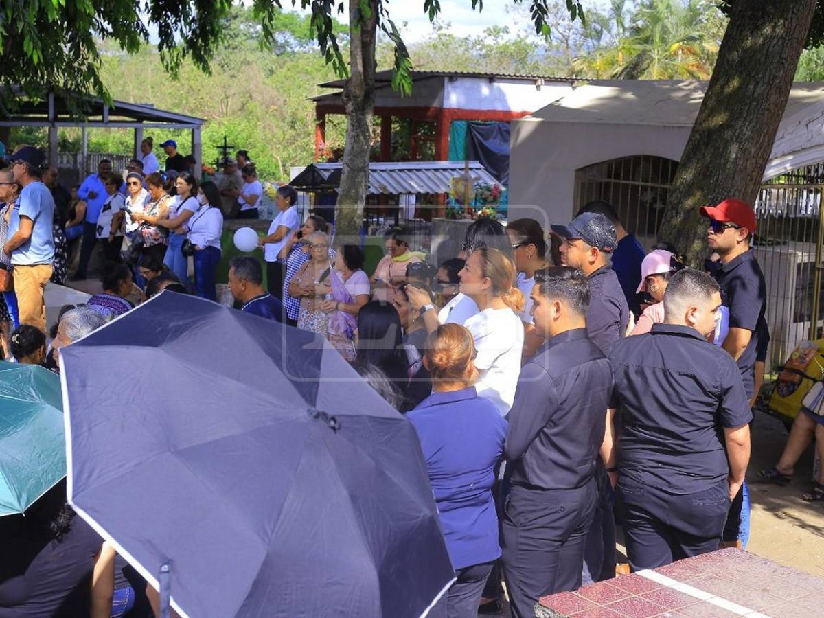 Doloroso último adiós al joven tiktoker Hernán Martínez en Cofradía