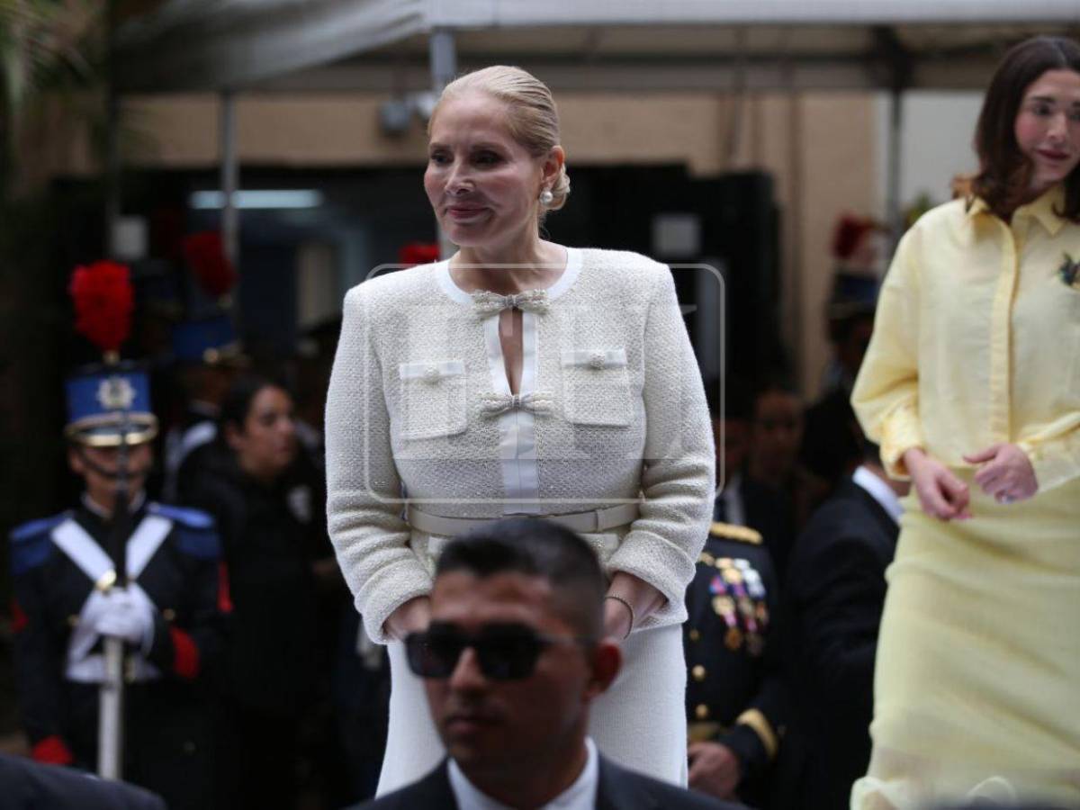 Elegancia y sobriedad: así lució la primera dama, Lissette del Cid de Asfura, en toma de posesión