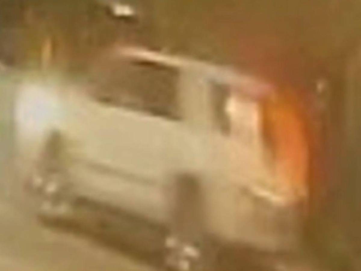 Cámaras captan carro de conductor que atropelló a Michelle Reconco; padre relata lo ocurrido