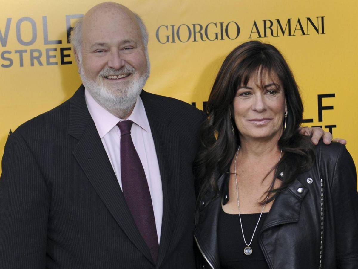 ¿Degollados por su hijo?: lo que se sabe de la muerte de Rob Reiner y su esposa Michel Singer
