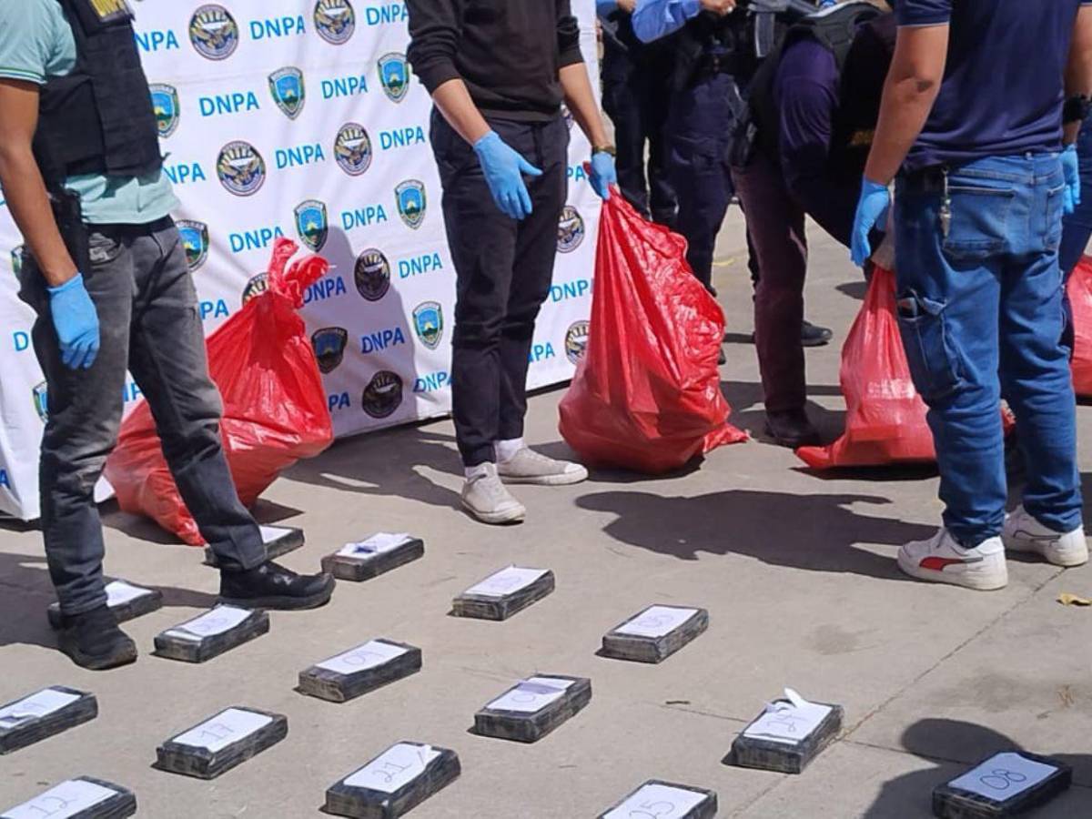 Llegan a la capital los 170 kilos de cocaína incautada en Choluteca