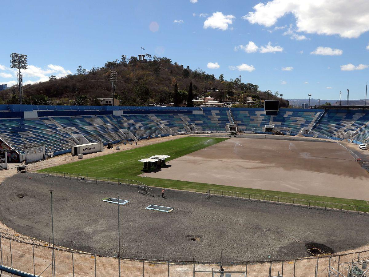 El Estadio Nacional también recibirá mejoras en su sistema de alumbrado eléctrico. Además se reforzarán las columnas del sector de Sol, las cuales han sido un peligro para los aficionados.