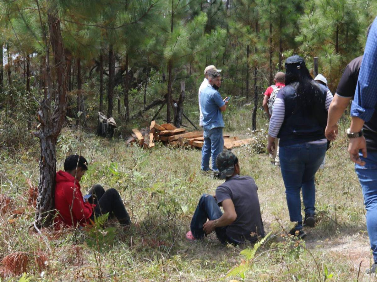 ICF encargó al ambientalista Juan Silva tomar fotos de los taladores antes ser asesinado