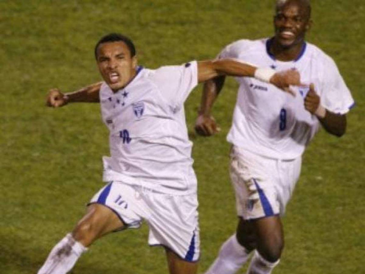 Les pegaría una pescozada: Rambo de León critica a jugadores de la selección de Honduras