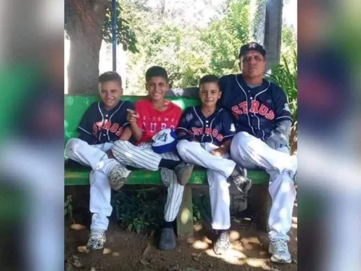 Los tres niños de 8, 9 y 12 años murieron soterrados junto a su padre de 49 años.