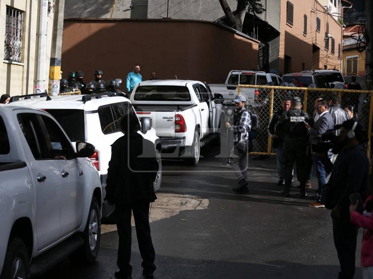 Calles del centro histórico de Tegucigalpa están cerradas ¡No hay paso vehicular!