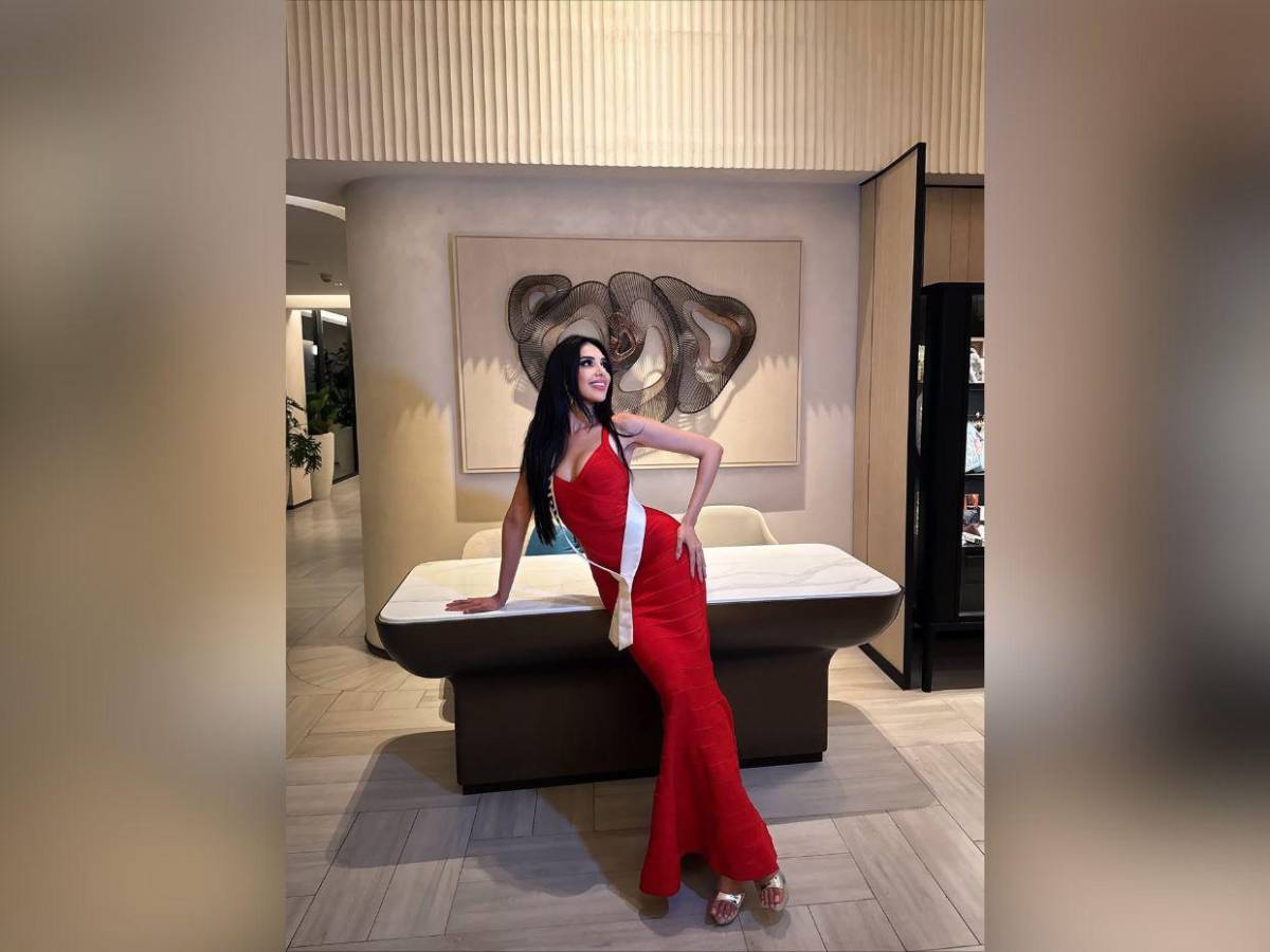 Alejandra Fuentes y los estilismos que consolidan su presencia en el Miss Universo