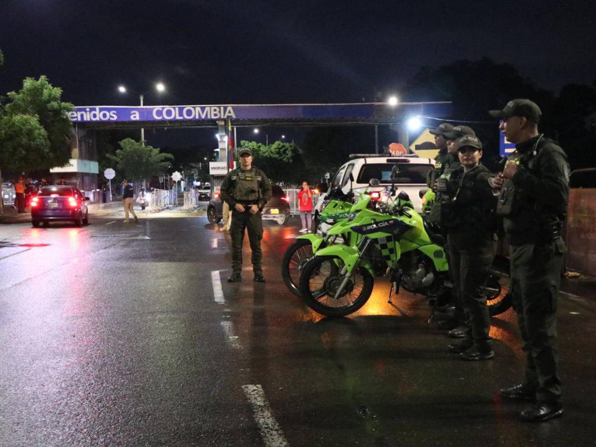 Ejército colombiano resguarda la frontera con Venezuela tras ataque de Estados Unidos