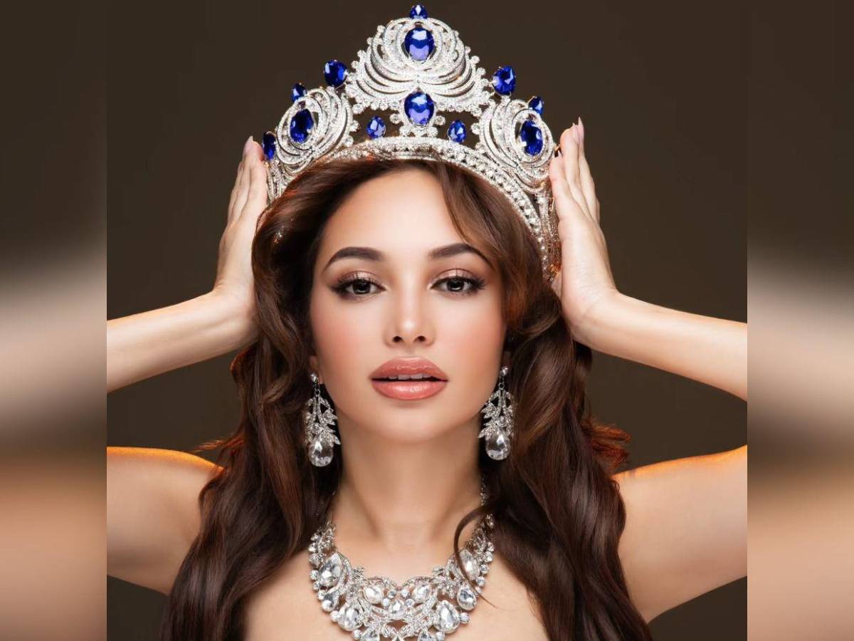 ¿Por qué la olanchana Stephanie Guifarro lleva la banda de la  Comunidad de EE UU en Miss Honduras?