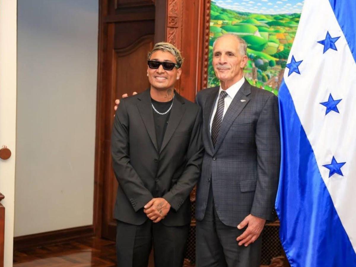 Juego de tiktokers de Supremo vs Perú en Tegucigalpa: el apoyo de Nasry Asfura y su gobierno