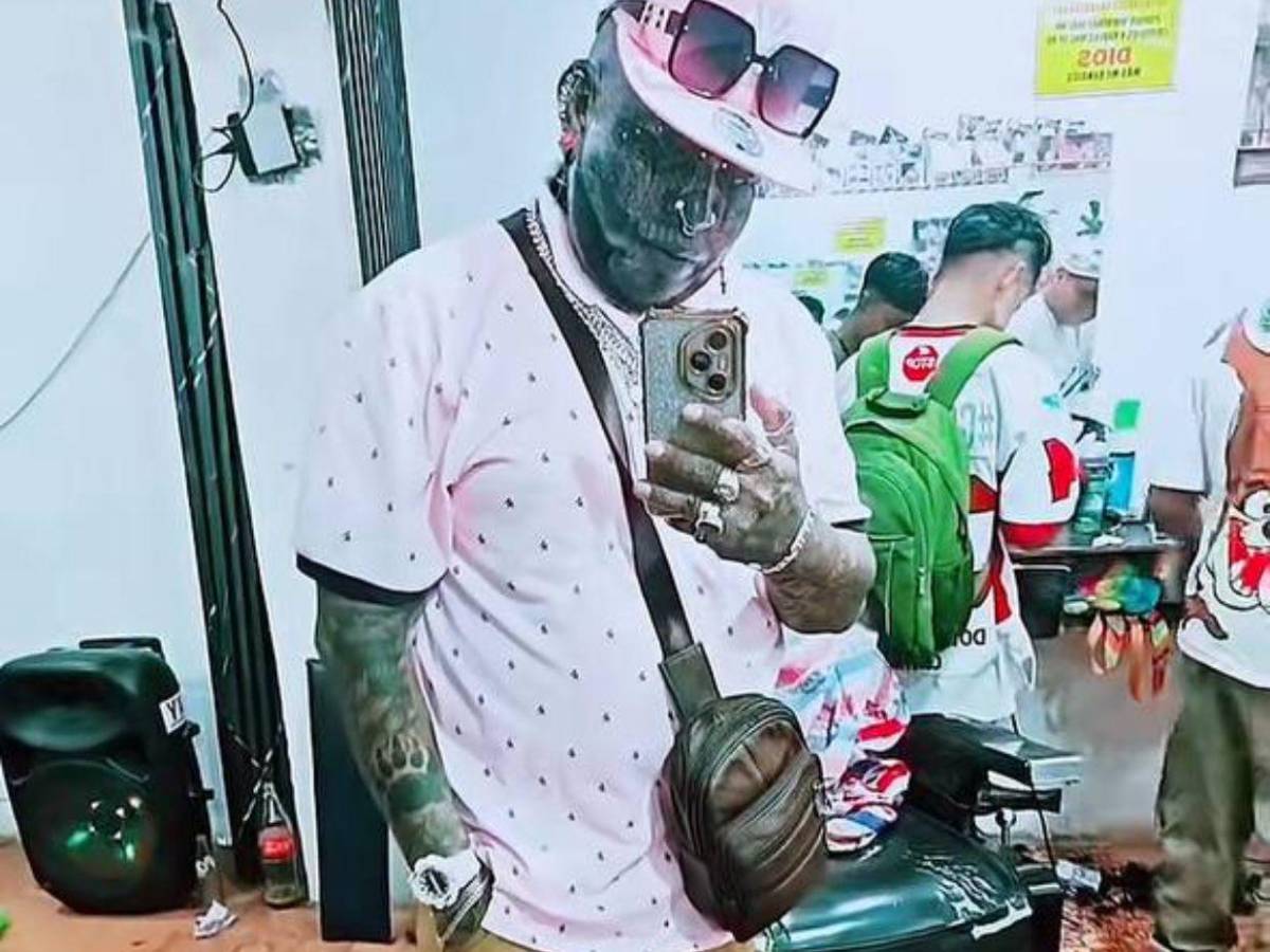 Entre flores y lágrimas despiden a “El Pollo”, trabajador del IHSS acribillado en Comayagüela