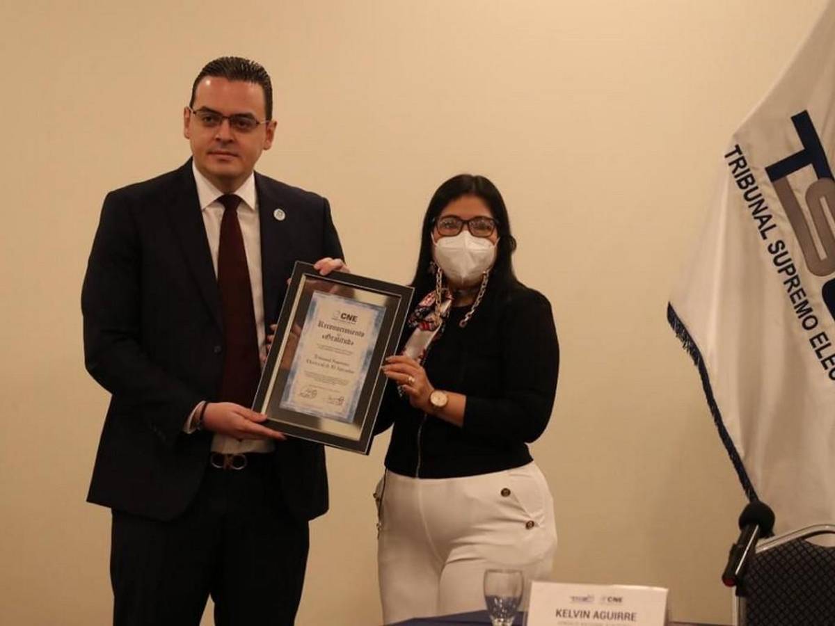 CNE agradece al TSE de El Salvador por aporte logístico en elecciones generales de 2021