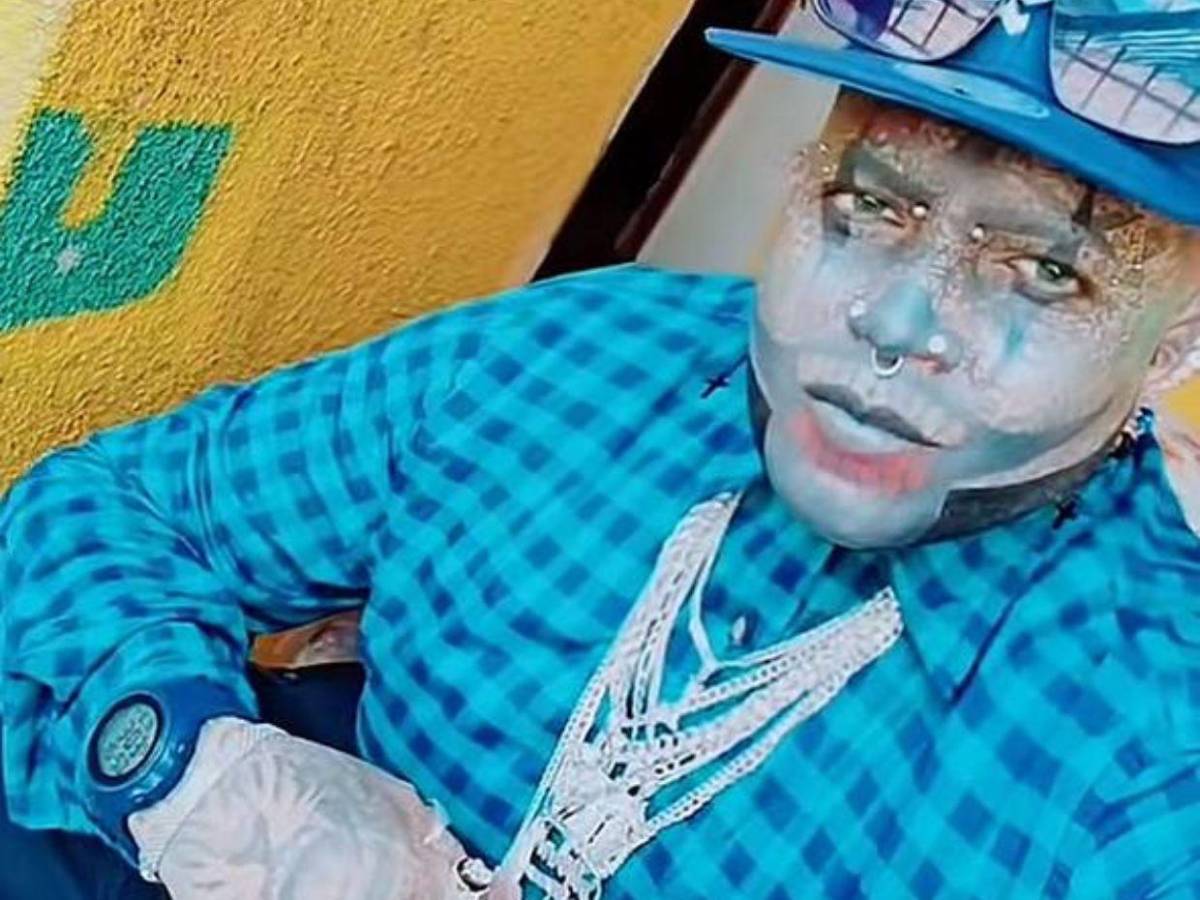Entre flores y lágrimas despiden a “El Pollo”, trabajador del IHSS acribillado en Comayagüela
