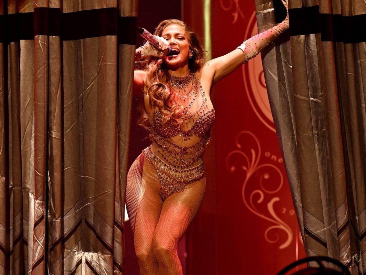 Si tuvieras este trasero, también irías desnuda: la réplica de JLo a sus detractores