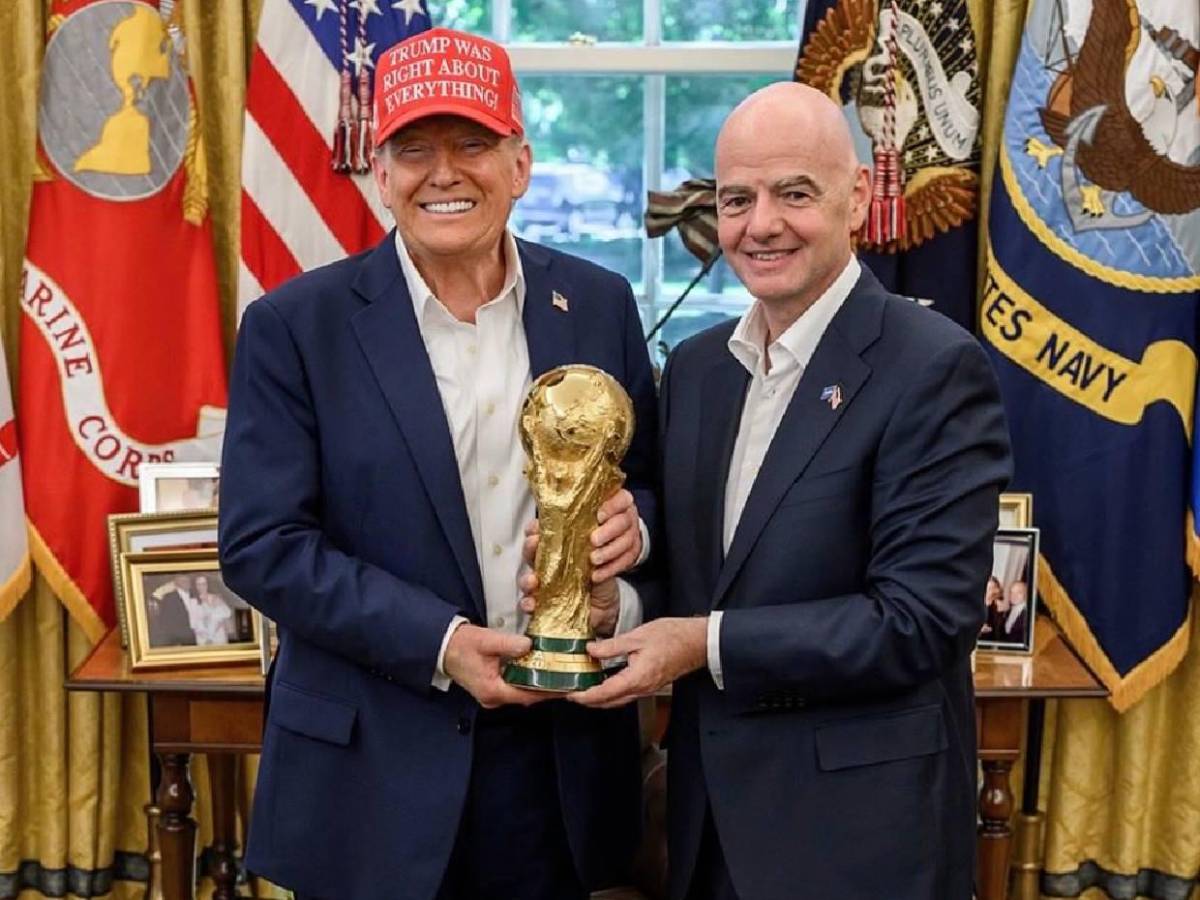 Insólito: Donald Trump revela lo que hizo para que le quitaran tarjeta roja a Balogun de EE UU