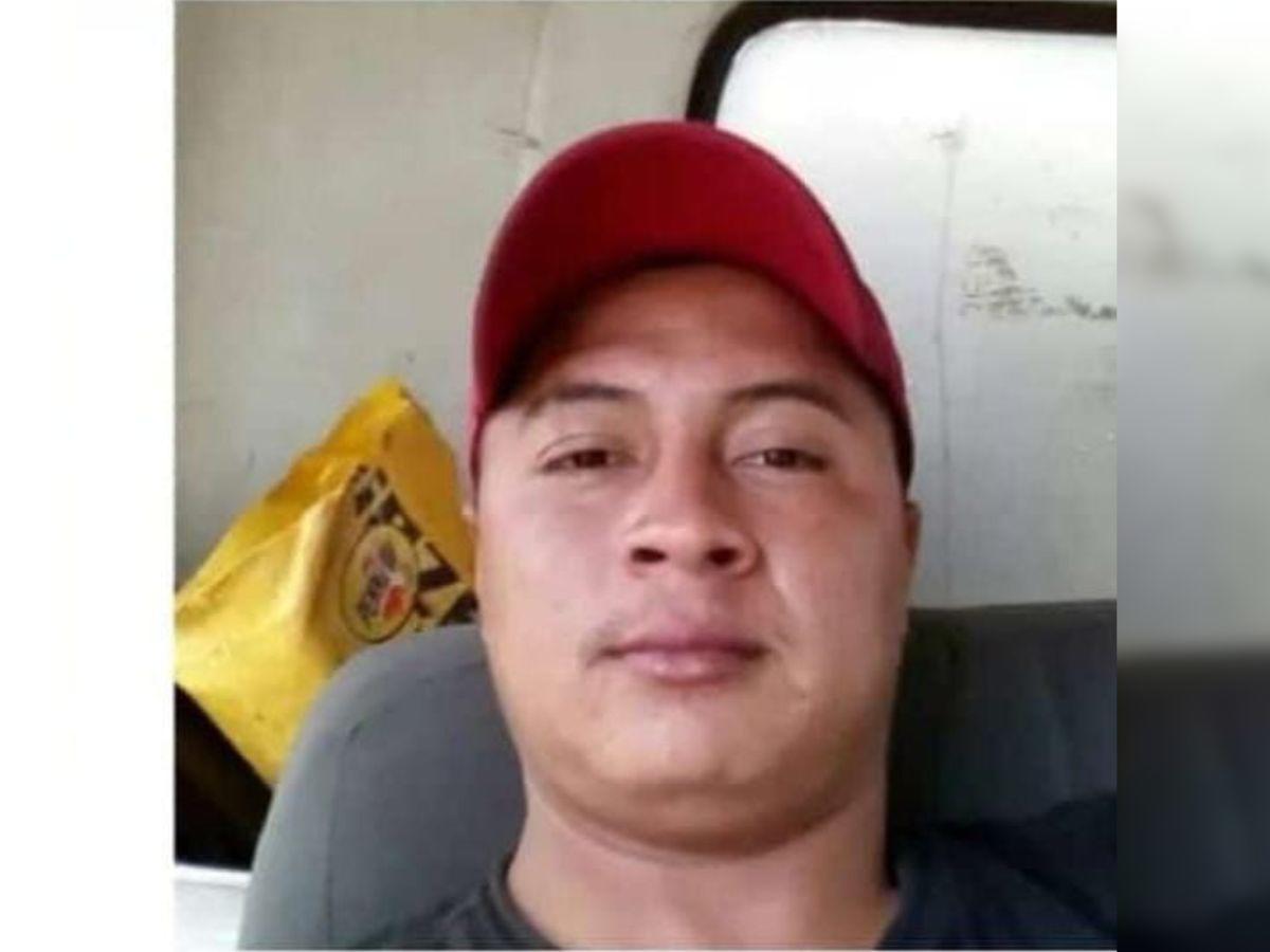Buscan a joven que desapareció tras ir a coronar a un amigo fallecido en Guasculile