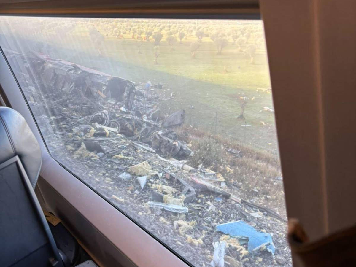 Las primeras imágenes de accidente de trenes en Toledo, que ya deja unos 64 muertos