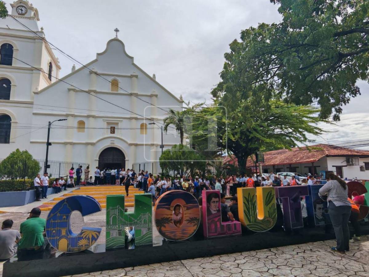 Choluteca da su último adiós a monseñor Teodoro Gómez en misa de exequias