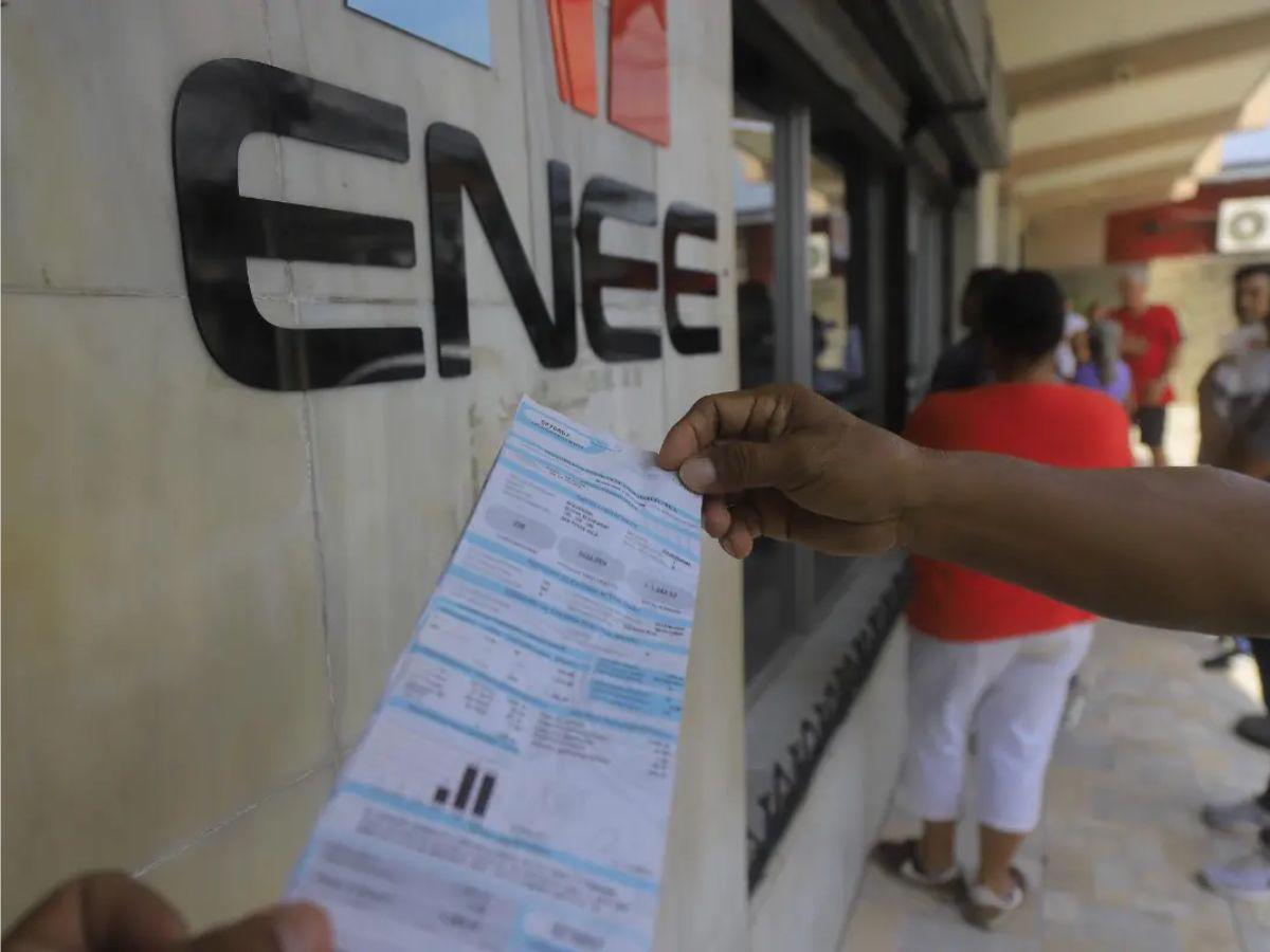 Excluidos del beneficio: ¿Quiénes podrán aplicar al subsidio de la ENEE?