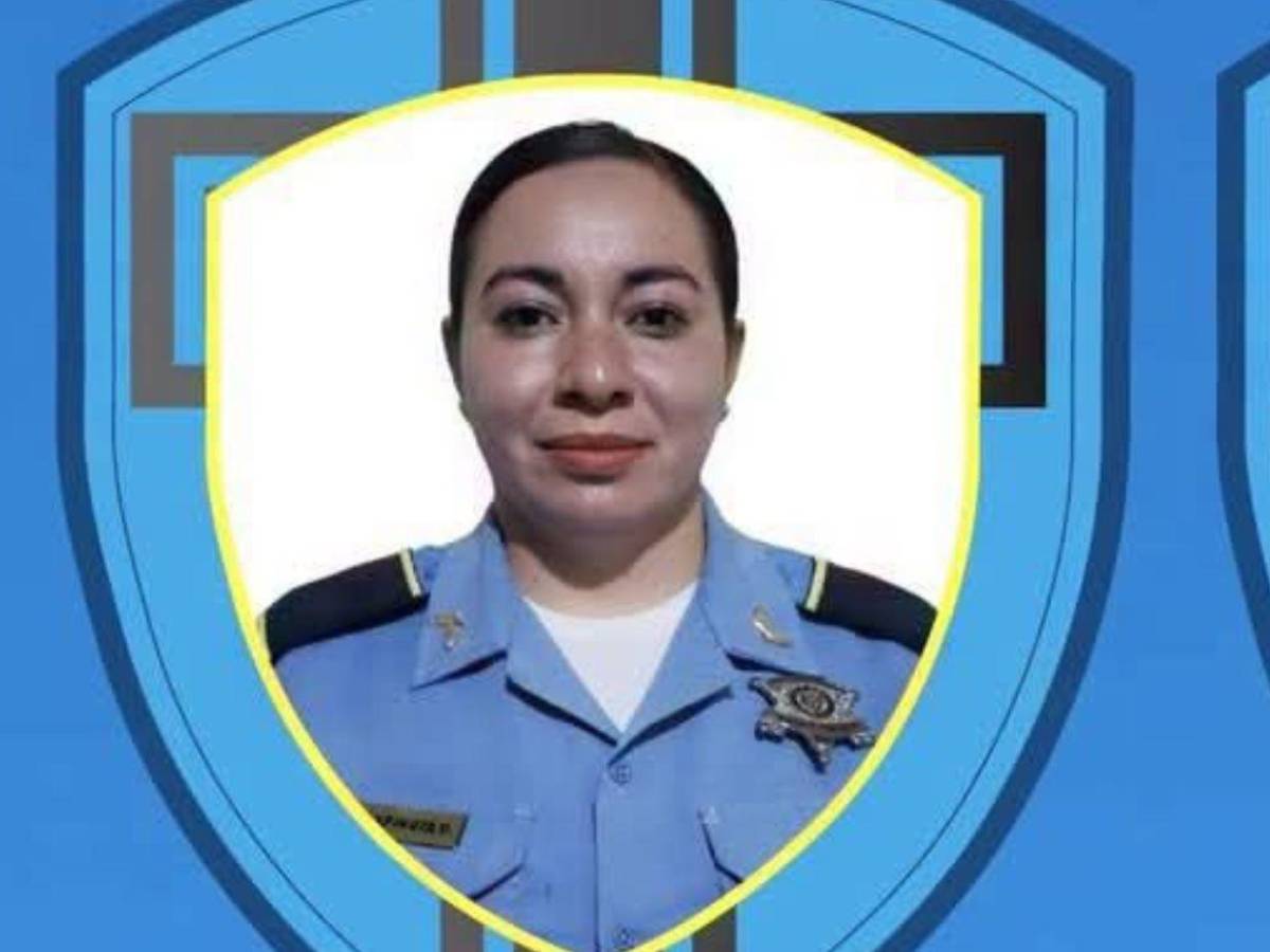 Soñaba con ser policía y murió con el uniforme: Delmi Espinoza, víctima de accidente en la CA-5