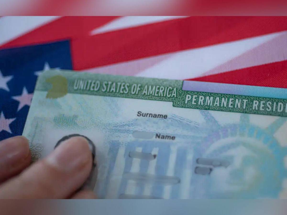 ¿Qué es la lotería de visas suspendida por Trump tras el tiroteo en EE UU?