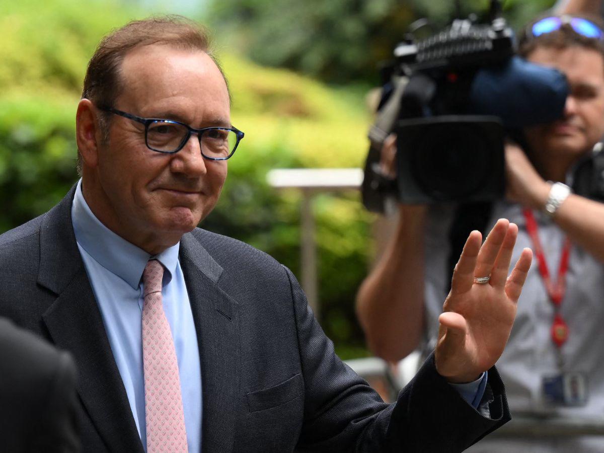 Fiscalía británica describe al actor Kevin Spacey como un “acosador sexual”