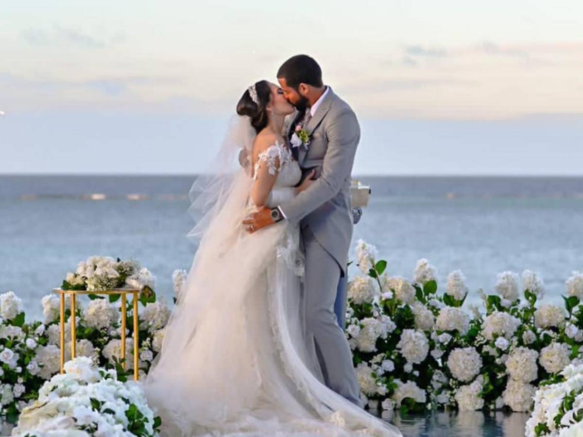 Modelos y presentadoras: Ellas son las bellas esposas de los jugadores de Honduras y México