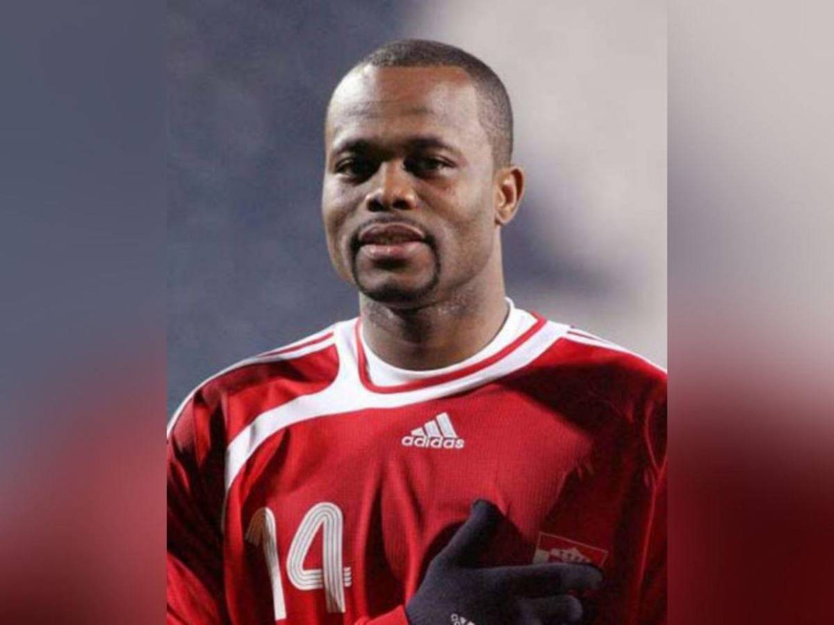 Los máximos goleadores de las Selecciones de Concacaf, ¿cuántos marcó Carlos Pavón?